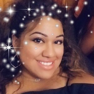 Meet your Posher, Gabriela